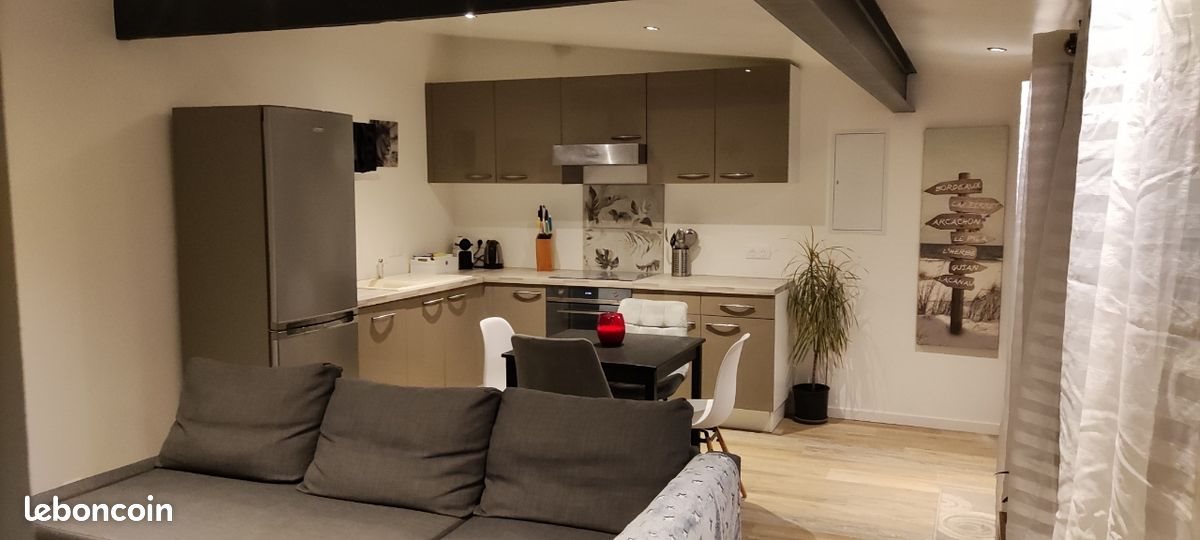 Maison à louer, 38m², Arès