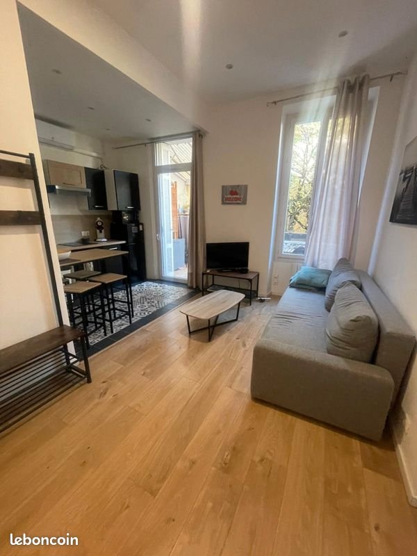 Appartement à louer, 36m², Hyères