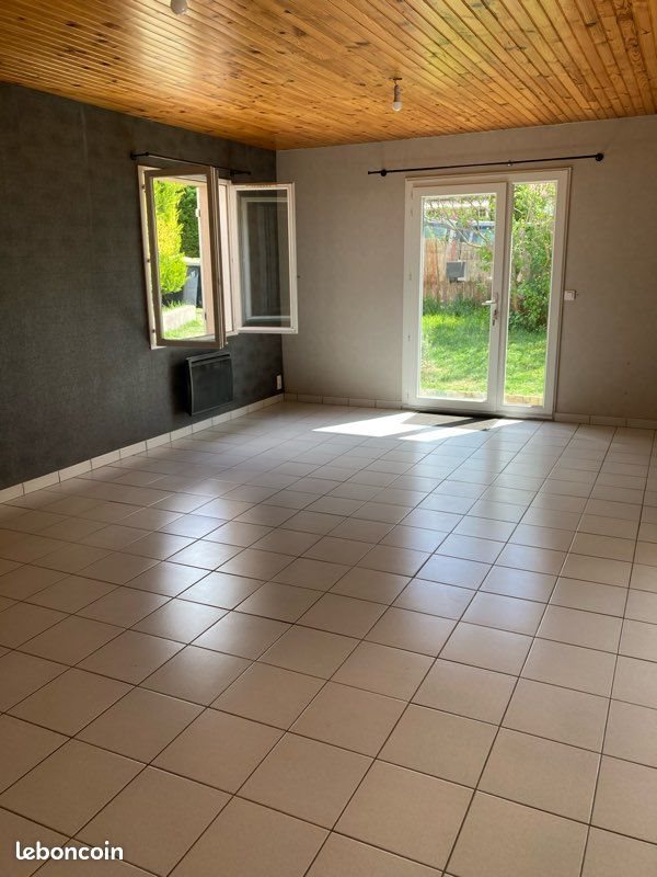 Maison à louer, 94m², Pérignat-sur-Allier