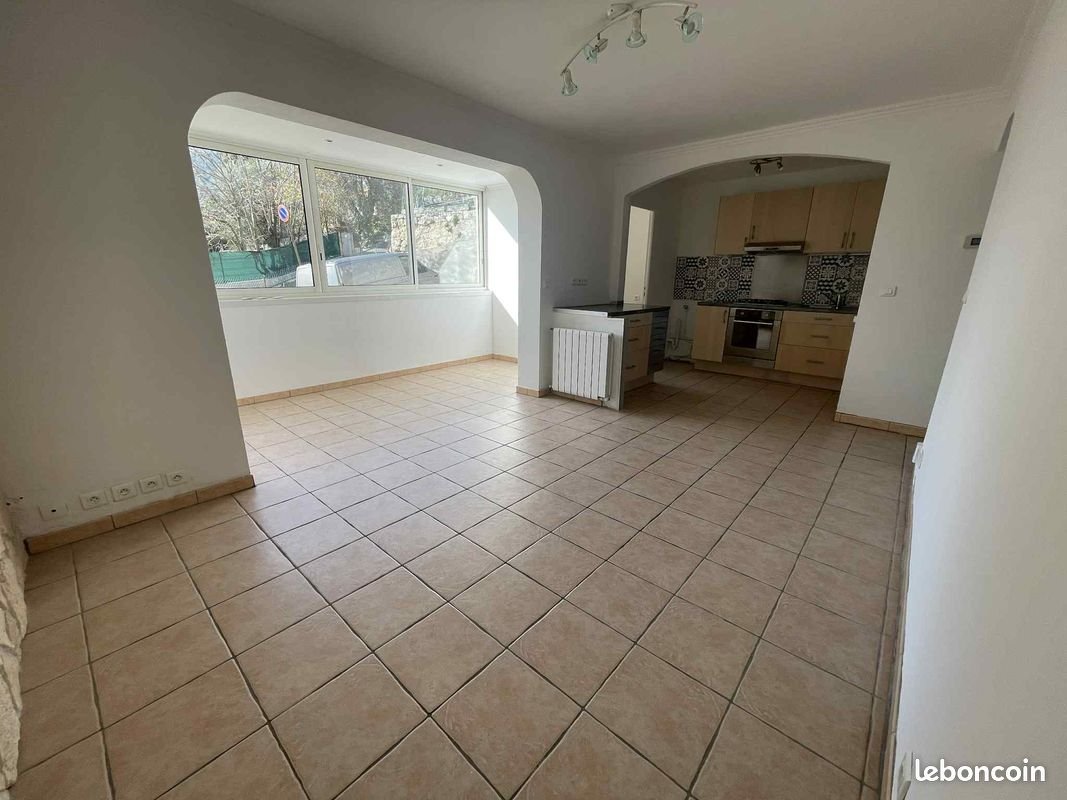 Appartement à louer, 51m², Grasse