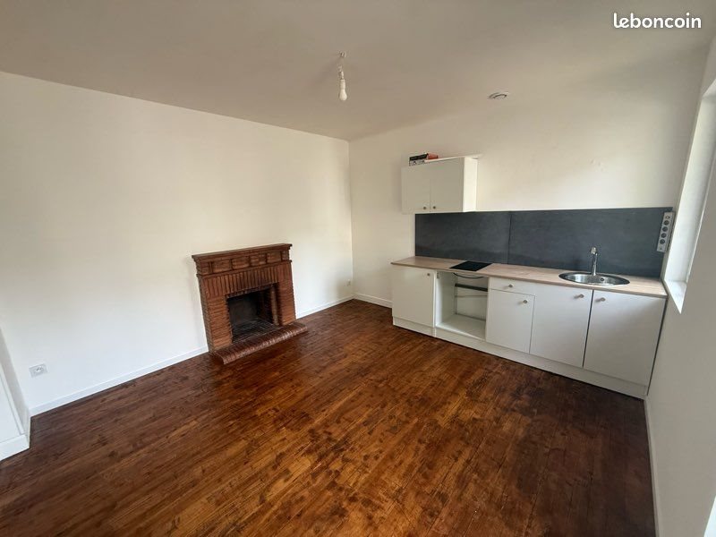 Appartement à louer, 27m², Aurillac