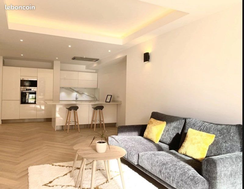 Appartement à louer, 80m², Nice
