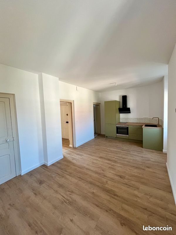 Appartement à louer, 45m², Brive-la-Gaillarde