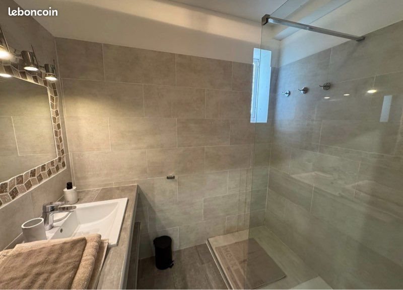 Appartement à louer, 53m², Biguglia