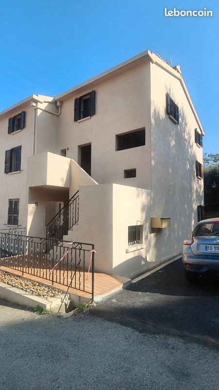 Appartement à louer, 85m², Monte