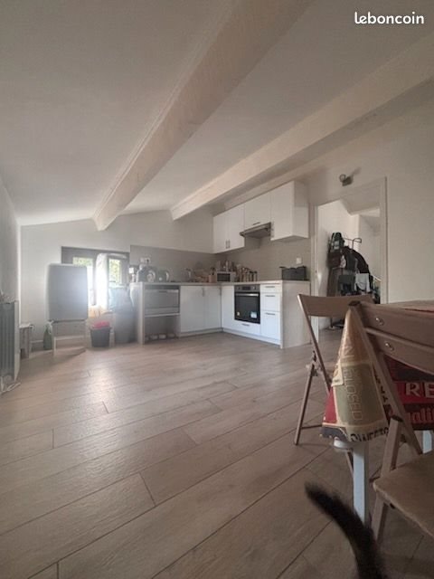 Appartement à louer, 85m², Monte