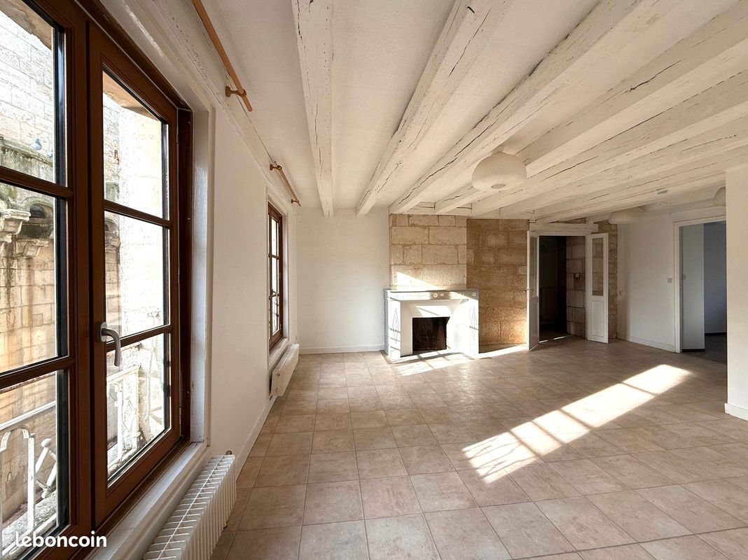 Appartement à louer, 94m², Niort