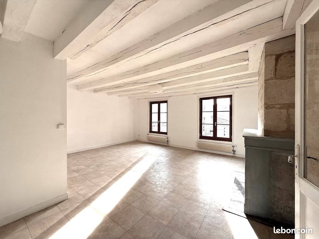 Appartement à louer, 94m², Niort