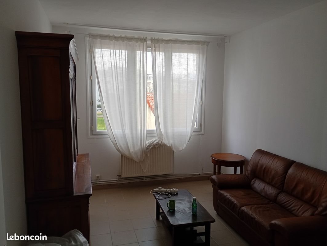 Appartement à louer, 70m², Montreuil