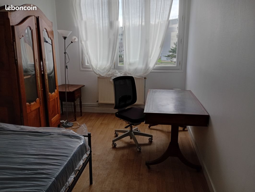 Appartement à louer, 70m², Montreuil