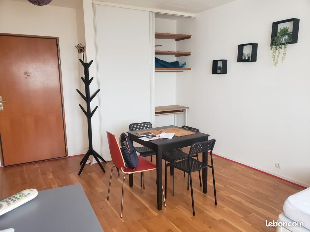 Appartement à louer, 25m², La Rochelle