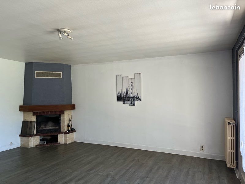 Maison à louer, 128m², Cognac-la-Forêt