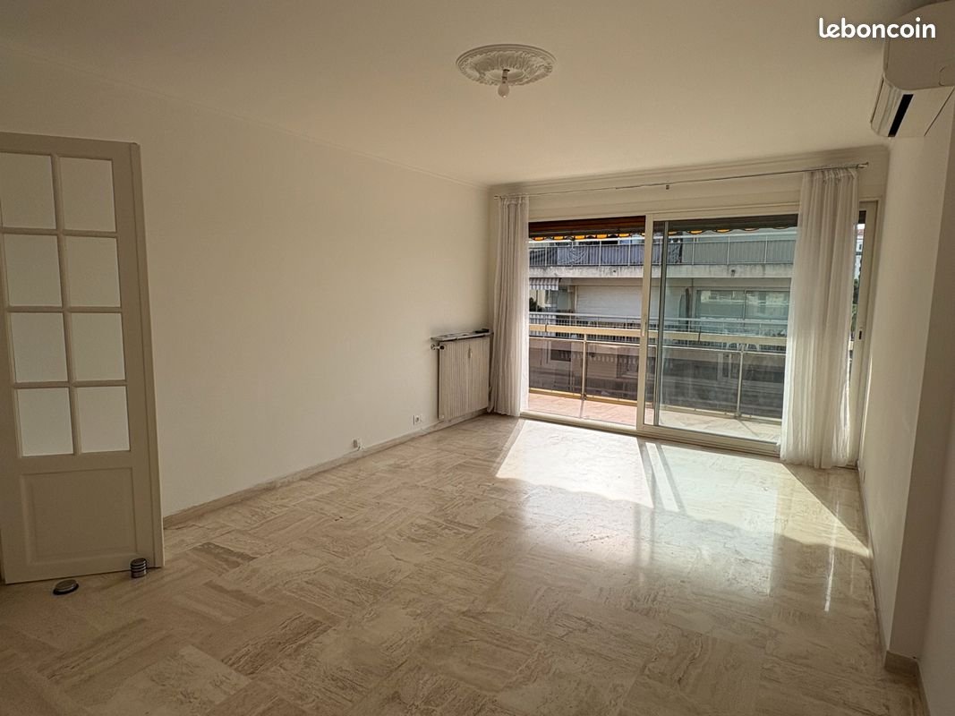 Appartement à vendre, 69m², Antibes