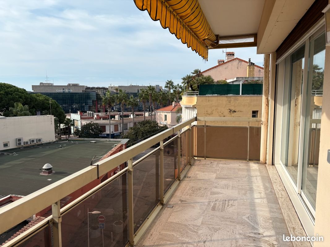 Appartement à vendre, 69m², Antibes