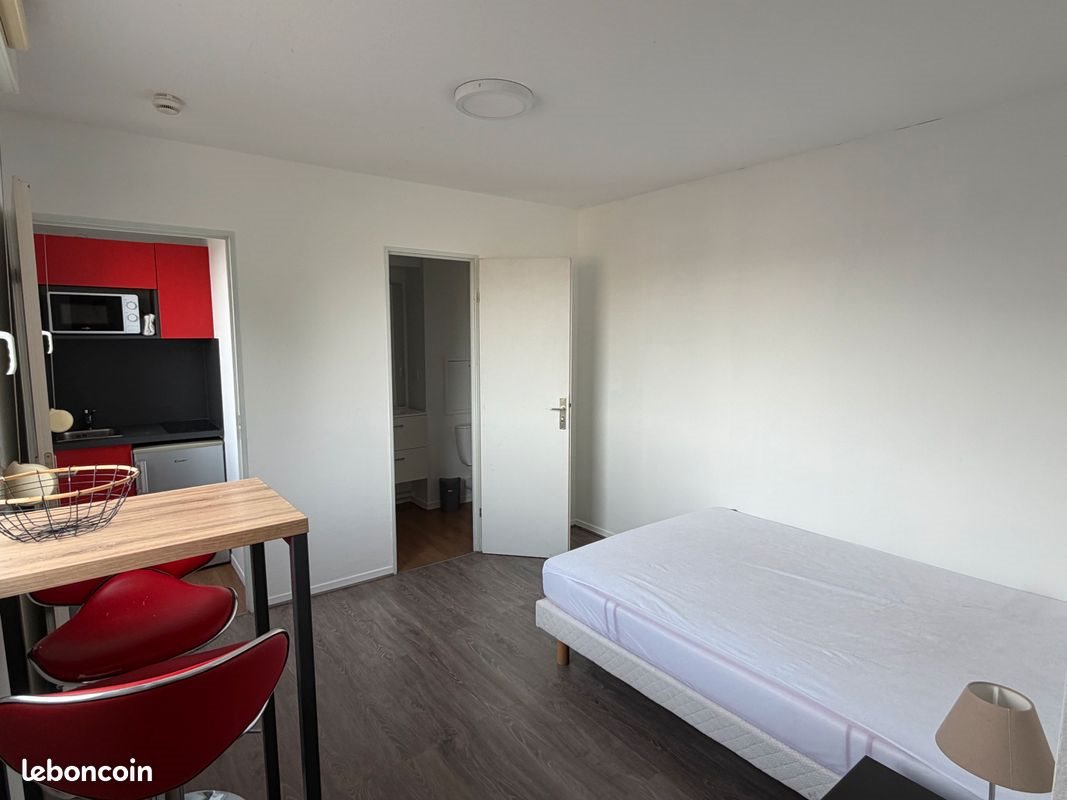 Appartement à louer, 18m², Reims