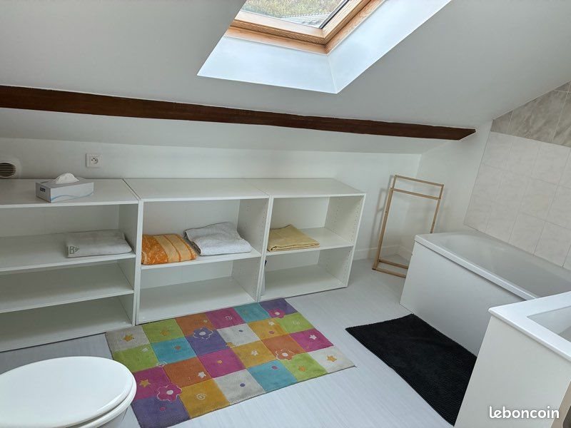 Appartement à louer, 79m², Cuffies