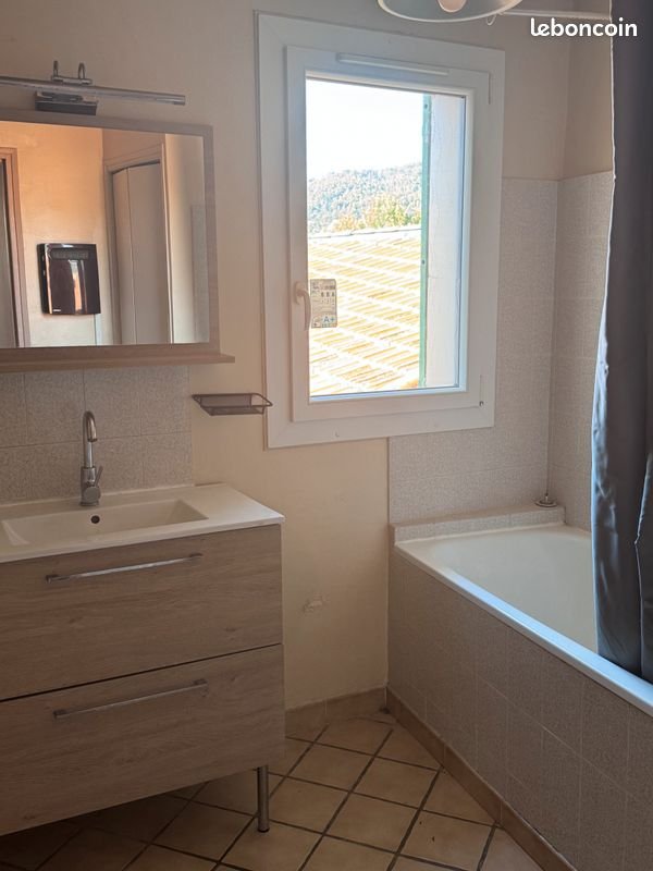 Appartement à louer, 47m², Manosque