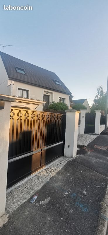 Maison à louer, 216m², Torcy