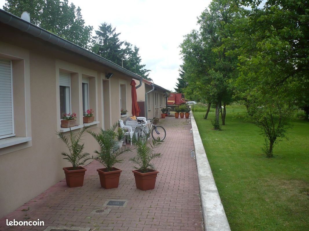 Maison à louer, 95m², Trieux