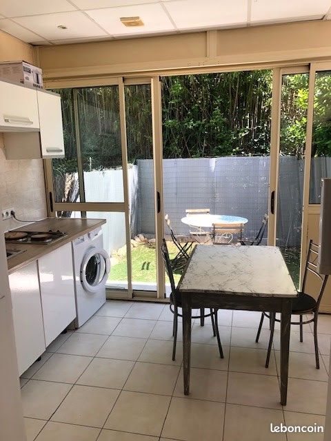Appartement à louer, 25m², Vallauris