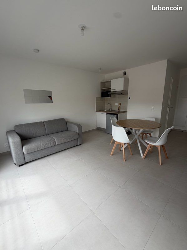 Appartement à louer, 30m², Saint-Maur-des-Fossés