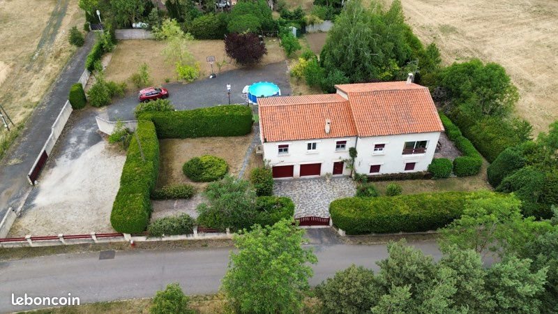Maison à vendre, 243m², Polignac