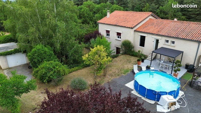 Maison à vendre, 243m², Polignac