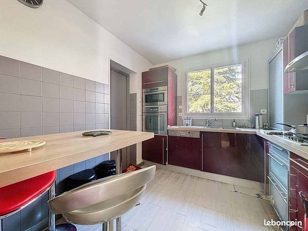 Maison à louer, 60m², Lardy