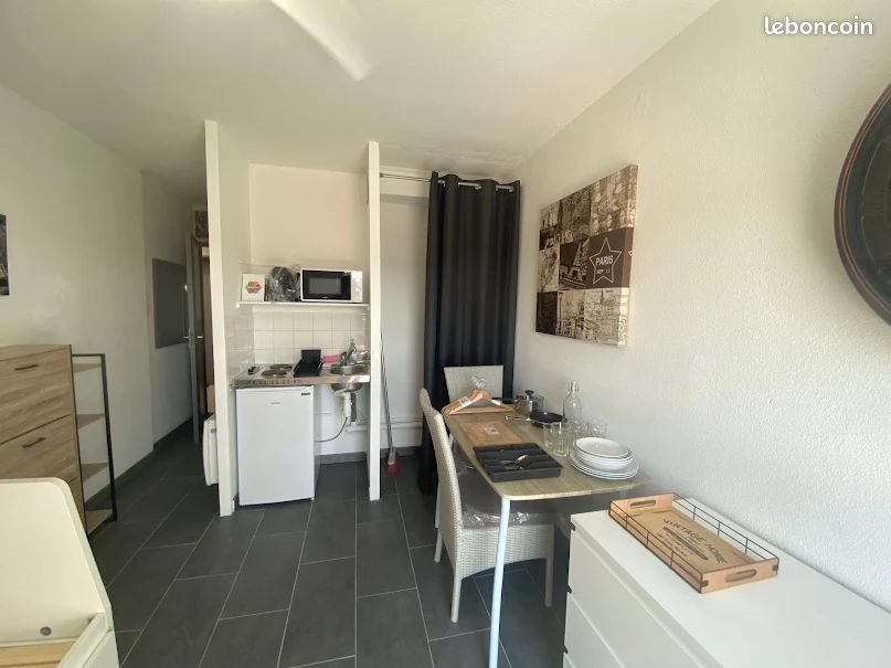 Appartement à louer, 19m², Grenoble