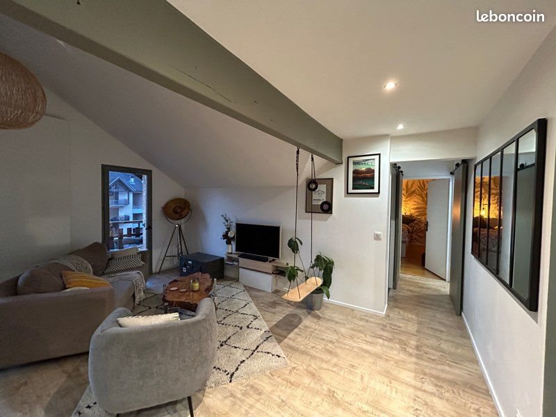 Appartement à louer, 70m², Meythet