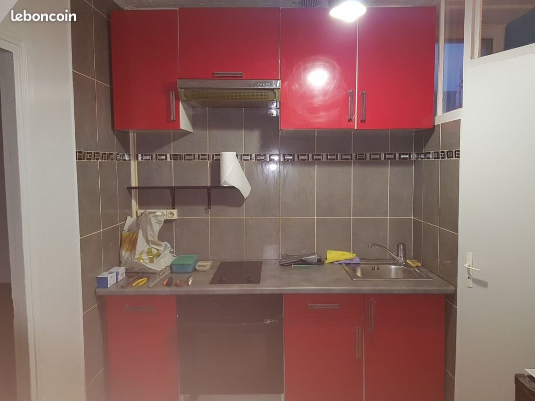 Appartement à louer, 18m², Paris 18ème