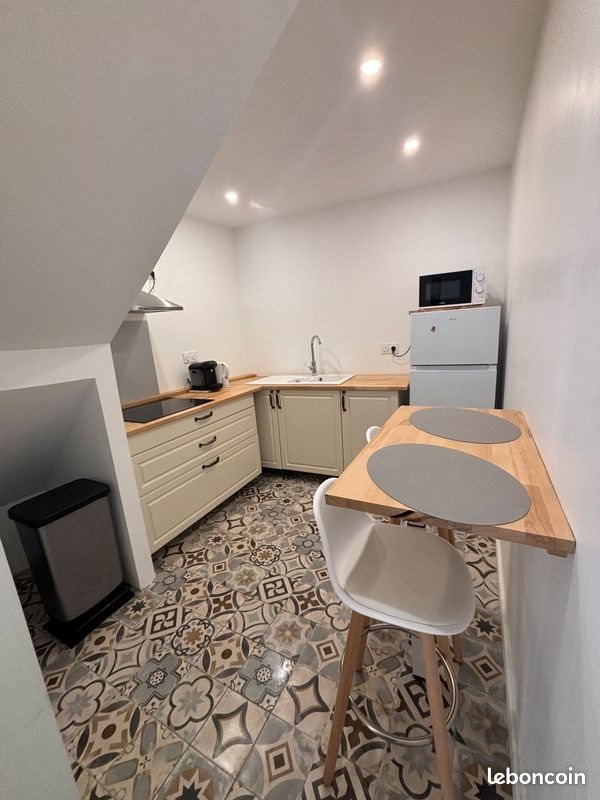 Maison à louer, 44m², Servian