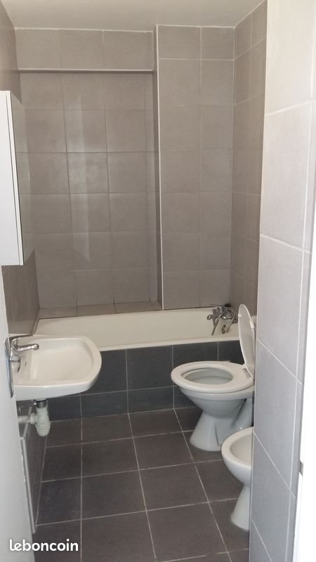 Appartement à louer, 26m², Saint-Laurent-du-Var