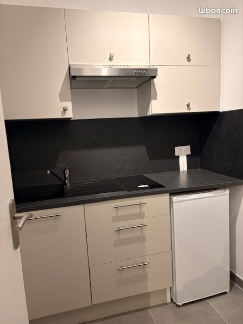 Appartement à louer, 27m², Metz