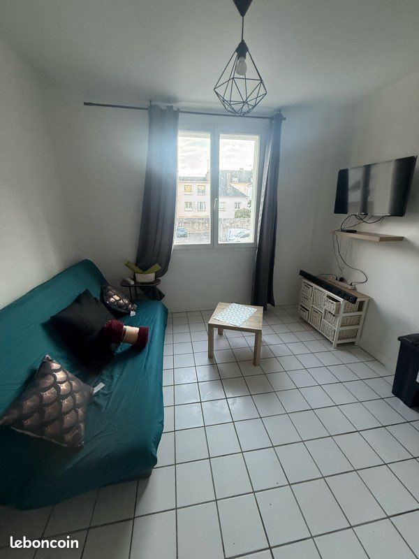 Appartement à louer, 18m², Saint-Nazaire