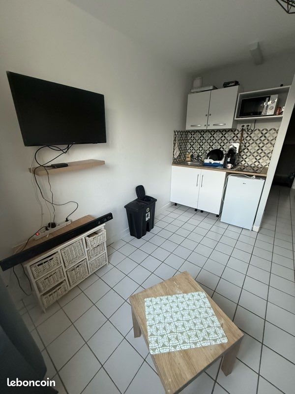 Appartement à louer, 18m², Saint-Nazaire