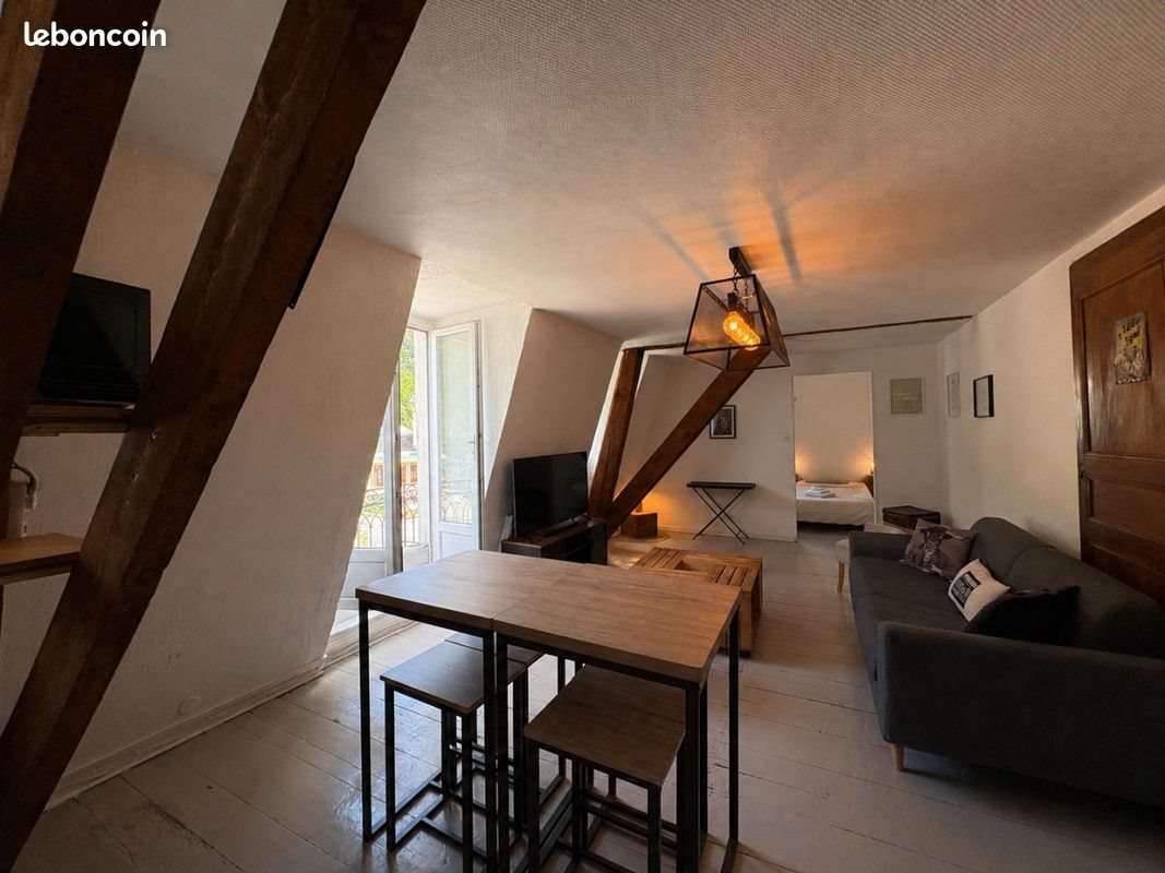 Appartement à louer, 45m², Ax-les-Thermes