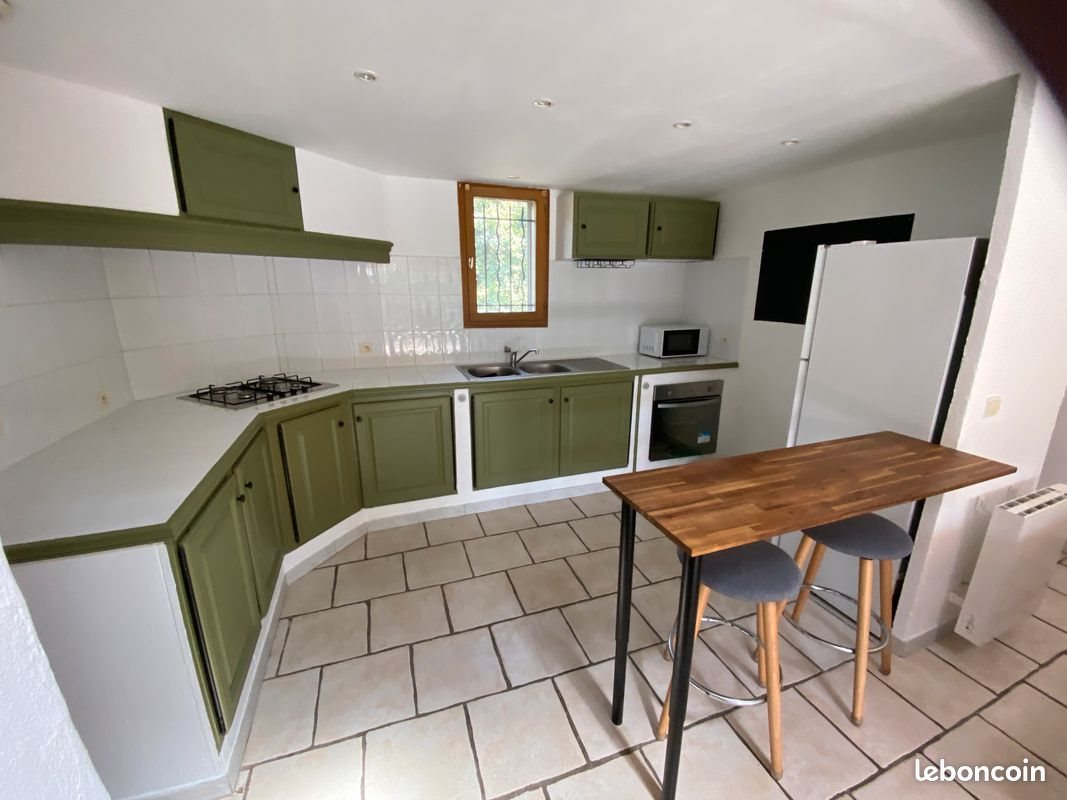 Maison à louer, 50m², Istres