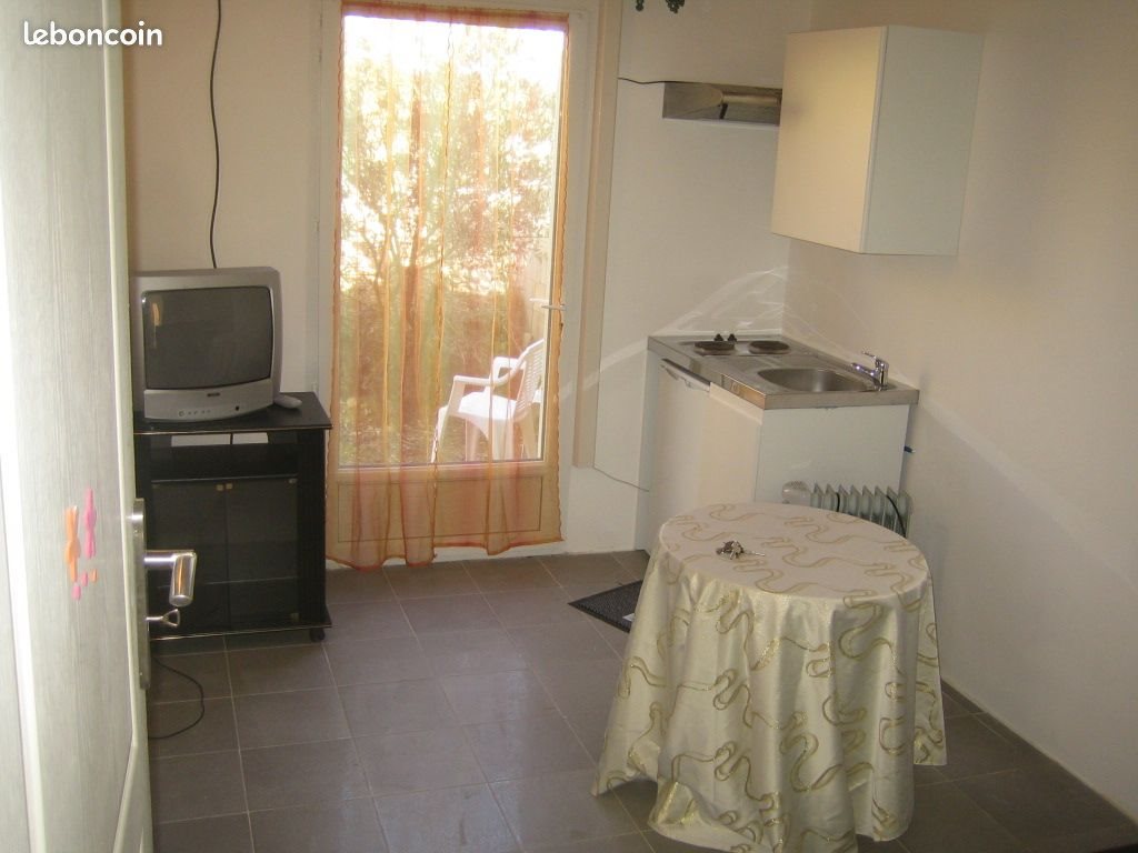 Appartement à louer, 18m², Vergèze