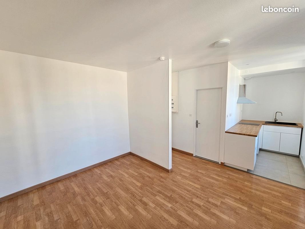 Appartement à louer, 40m², Pompey