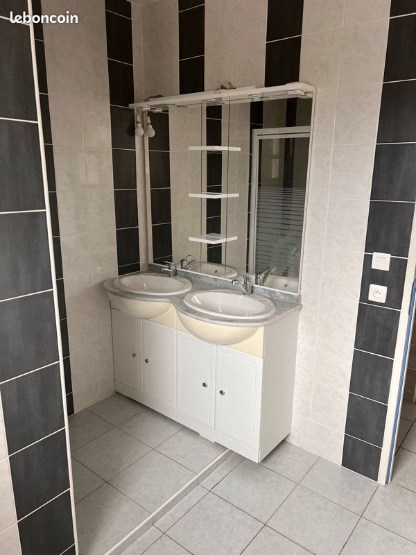 Maison à louer, 92m², Montussan