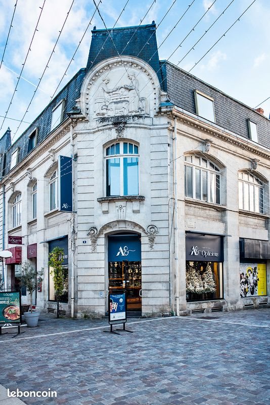 Appartement à vendre, 258m², Châteauroux