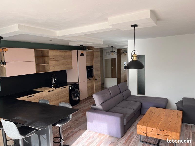 Appartement à louer, 55m², Antibes