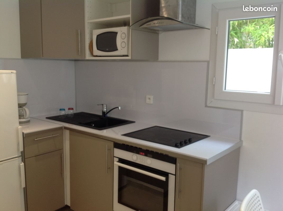 Maison à louer, 30m², Sausset-les-Pins