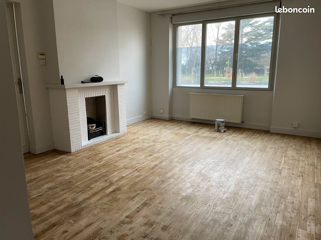 Appartement à louer, 57m², Angoulême