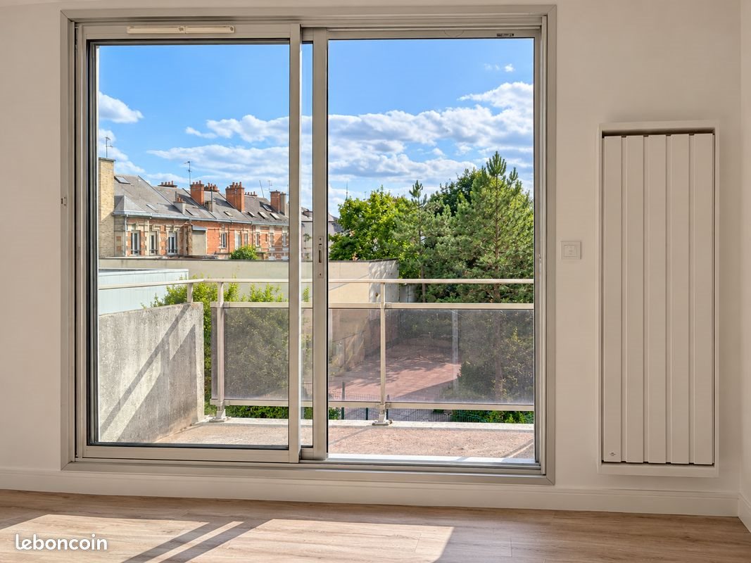 Appartement à louer, 74m², Reims