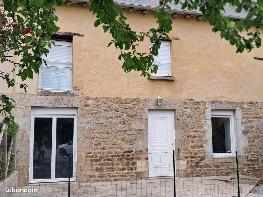 Maison à louer, 89m², Caulnes