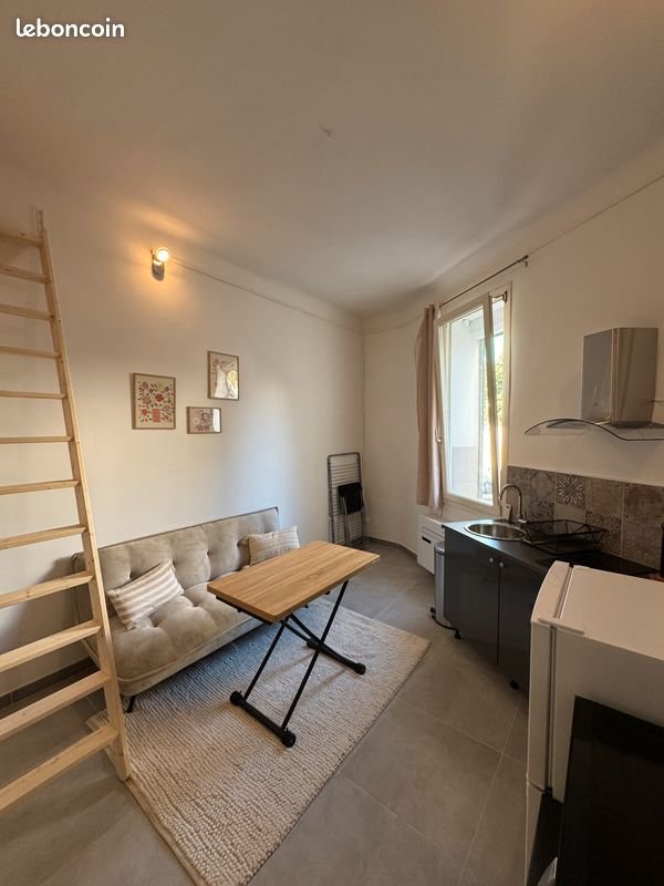 Appartement à louer, 17m², Marseille 7ème