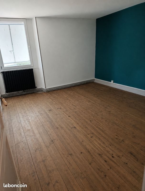 Maison à louer, 88m², Saint-Léon-sur-l'Isle