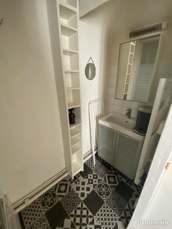 Appartement à louer, 27m², Toulon